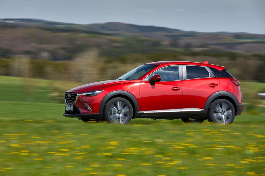  Mazda CX-3 2015 года  (фото 2 из 45)